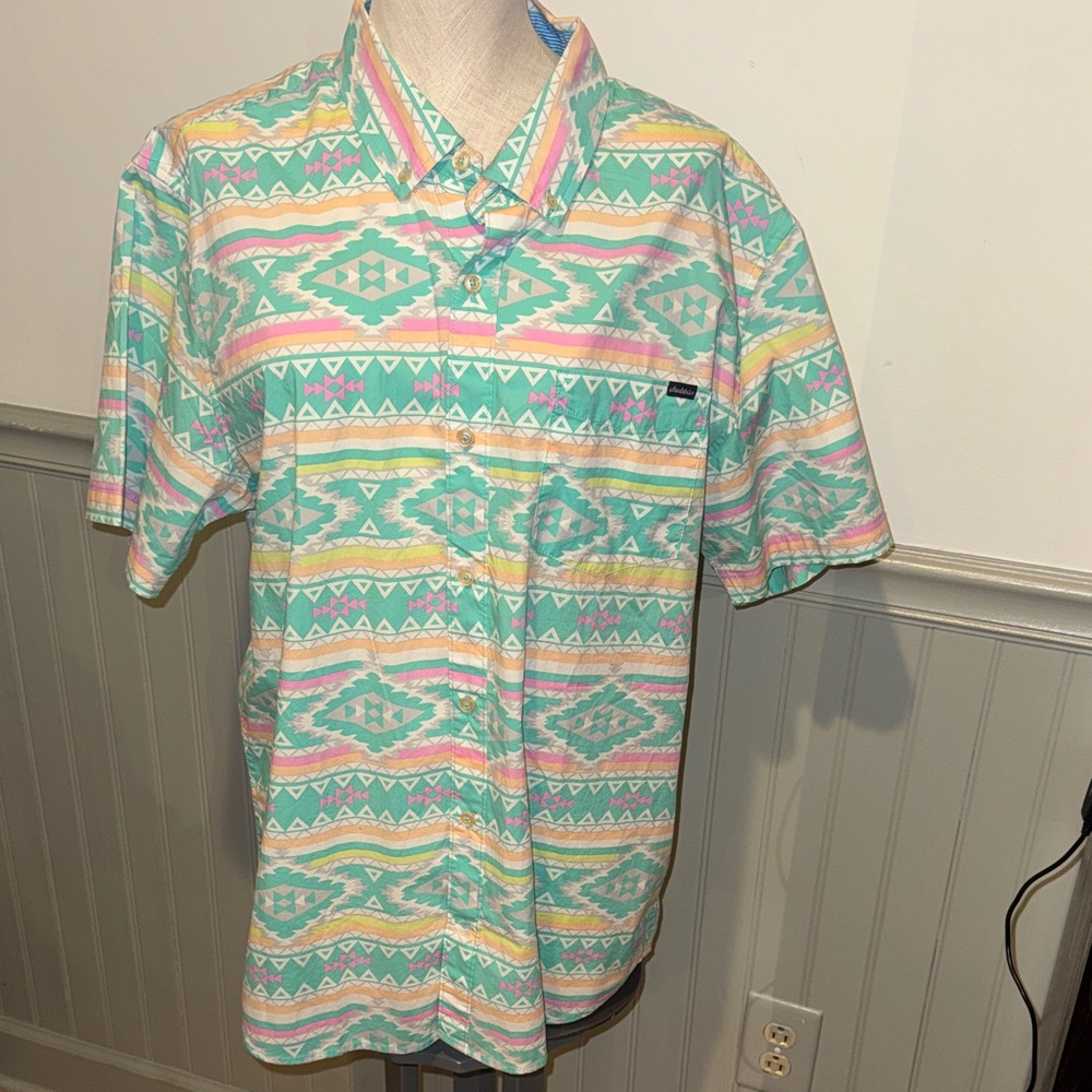 Chubbies Pastel Aztec Men's Shirt. The weekend has arrived shirt. XL